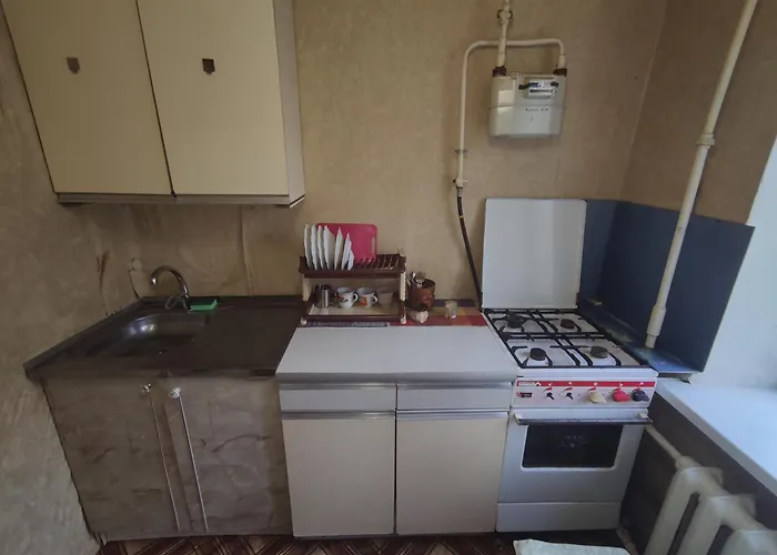 Inessa Budget Apartment