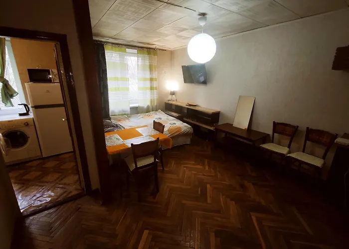 Inessa Budget Apartment